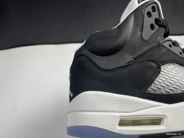 Jordan CT4838-011 5 “Oreo” Air 1127